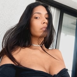 Foto de 50 Tons D Mel - videos sexo ao vivo Sexo ao Vivo