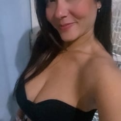 Foto de A Loba RJ ao vivo na webcam