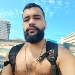 Foto de Ade Alves ao vivo na webcam