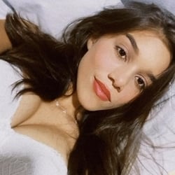 Foto de Adri Fer ao vivo na webcam