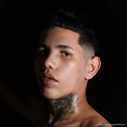Foto de Adriel SX - videos sexo ao vivo Sexo ao Vivo