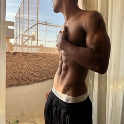 Foto de Kkx ao vivo na webcam