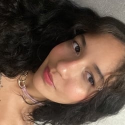 Foto de Agatinha 2023 ao vivo na webcam