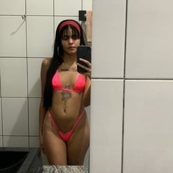 Foto de Agatinha ao vivo na webcam