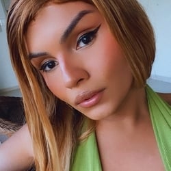 Foto de Aghata Negrini ao vivo na webcam