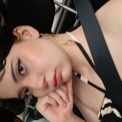 Foto de Aiko 0 PW ao vivo na webcam