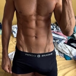 Foto de AJ Oliver ao vivo na webcam