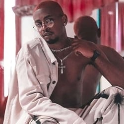 Foto de Akai ao vivo na webcam