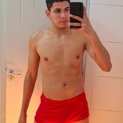 Foto de Akeros Ch - videos sexo ao vivo Sexo ao Vivo