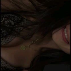 Foto de Ale Tavares ao vivo na webcam