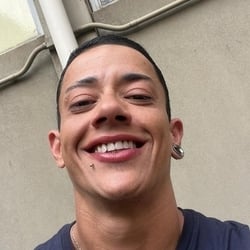 Foto de Alejandro Bracho ao vivo na webcam