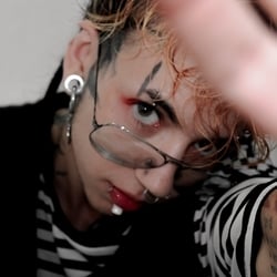 Foto de Alex Tboy ao vivo na webcam