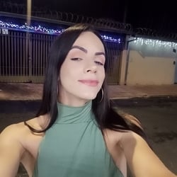 Foto de Alexia Campos ao vivo na webcam