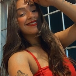 Foto de Alezinha 2024 ao vivo na webcam