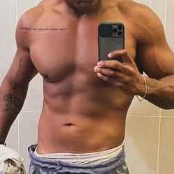 Foto de Ali Show 02 ao vivo na webcam