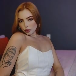 Foto de Alice 01 ao vivo na webcam