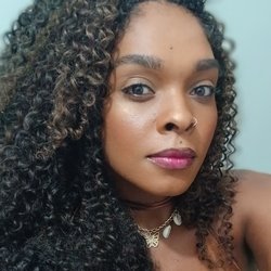 Foto de Alice Barby ao vivo na webcam