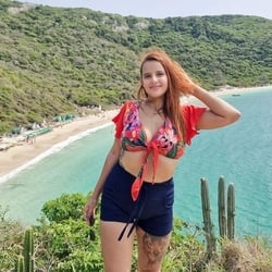 Foto de Alice Ruivinha ao vivo na webcam