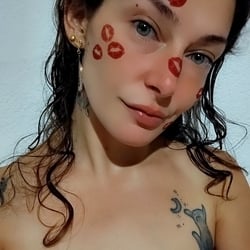 Foto de Alice Veg ao vivo na webcam