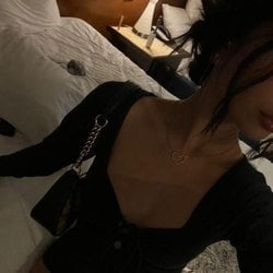 Foto de Alicia Hot ao vivo na webcam