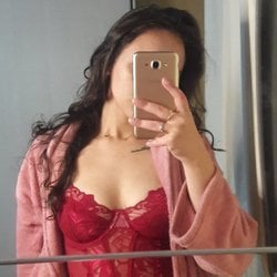 Foto de Alícia Silva ao vivo na webcam