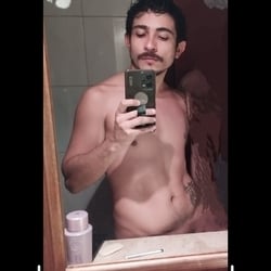 Foto de Alik - videos sexo ao vivo Sexo ao Vivo