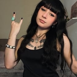 Foto de Alin Domina ao vivo na webcam