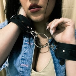 Foto de Aline Flor ao vivo na webcam