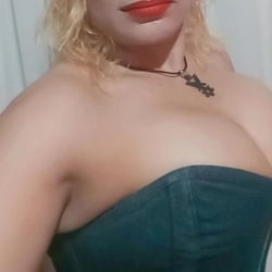 Foto de Aline Pantera ao vivo na webcam