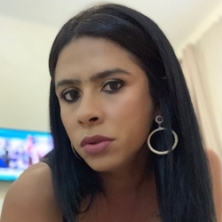 Aline Ribeiro