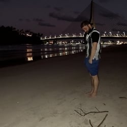 Foto de Alli 23 CM ao vivo na webcam