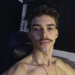 Foto de Álvaro Henrique - camsoda Sexo ao Vivo