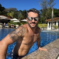 Foto de Álvaro Mineiro - videos sexo ao vivo Sexo ao Vivo