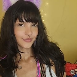 Foto de Lais Wan ao vivo na webcam