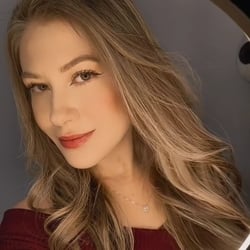 Foto de Alyce 182 ao vivo na webcam