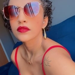 Foto de Amanda 888 - videos sexo ao vivo Sexo ao Vivo