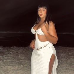 Foto de Amanda Calie ao vivo na webcam