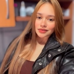 Foto de Amandinha Ohara ao vivo na webcam