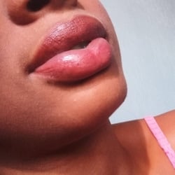 Foto de Ana Lice ao vivo na webcam