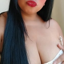 Foto de Ana Lívia ao vivo na webcam