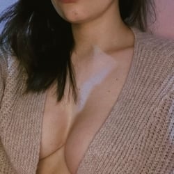 Foto de Andressaa JK ao vivo na webcam