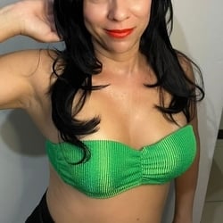 Foto de Ane Monteiro ao vivo na webcam