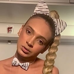 Foto de Angel Milenneh ao vivo na webcam