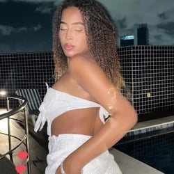 Foto de Angel Seleste ao vivo na webcam