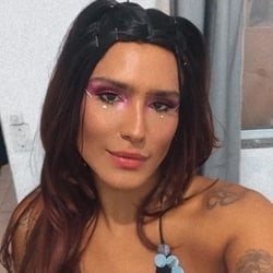 Foto de Angel Steele ao vivo na webcam