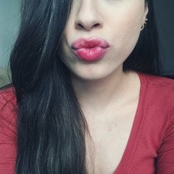 Foto de Angelina Viana ao vivo na webcam