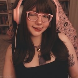 Foto de Honey Cake ao vivo na webcam