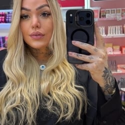 Foto de Anna Almeida ao vivo na webcam