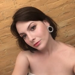 Foto de Anna Vaz ao vivo na webcam