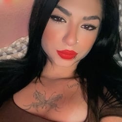 Foto de Anne Léo ao vivo na webcam